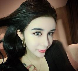 网红假脸,揭秘虚拟偶像的神秘面纱