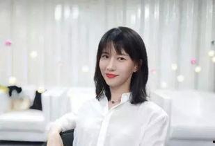 网红假女神小丫,真实身份与网络人设的碰撞